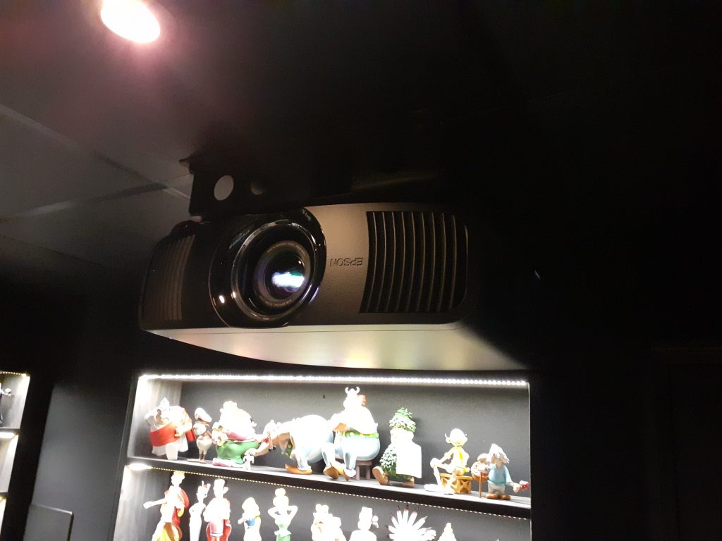 Calibrage Epson EH-LS12000