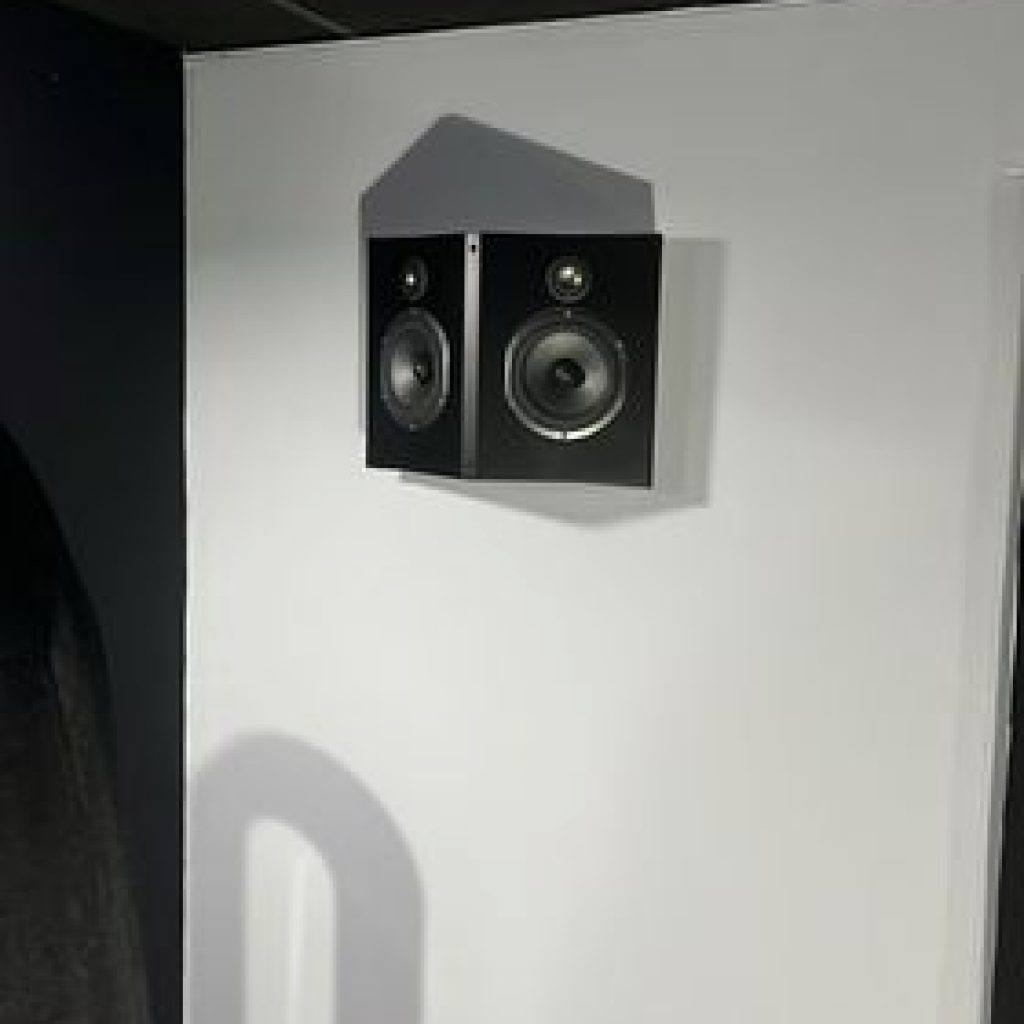 373064050_1357959245120536_7998831514964598784_n